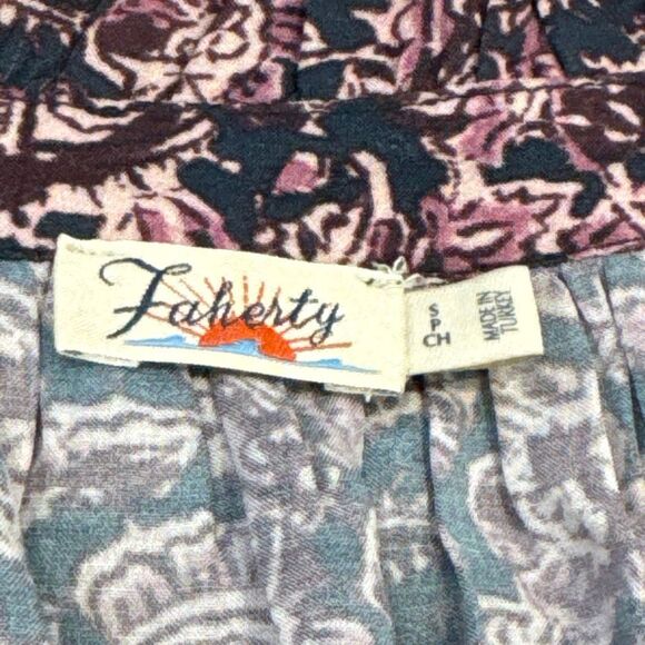 Faherty Portia Top size small petite - Picture 3 of 6